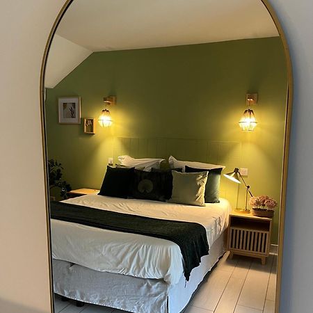 Aux Chambres D'A Cote Courcelles-Sapicourt Bagian luar foto